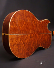 Hewett GC cutaway Guitar Plum Pudding Mahogany back 