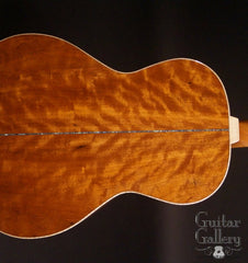 Froggy Bottom R12 guitar sinker mahogany back detail