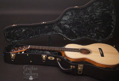 Froggy Bottom R12 guitar inside case