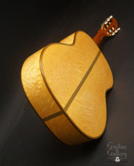 Radicic Classical Guitar Birdseye Maple back & sides