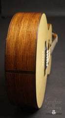 Rein RJN-3 guitar end