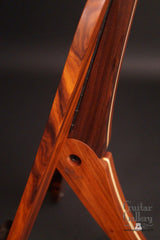 Solid Ground Premium guitar stand detail