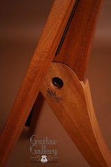 Solid Ground Sapele Standard Guitar stand logo