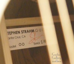 Strahm 00 guitar label