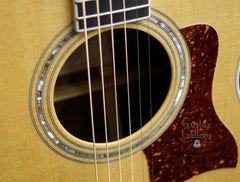 Taylor 814-BCE 25th anniversary guitar rosette