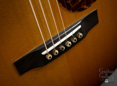 Tippin 000-12 Sunburst Guitar bridge