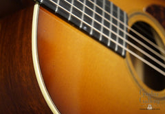 Tippin 000-12 Sunburst Guitar detail