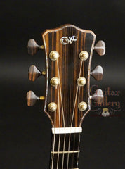 Laurie Williams guitar headstock