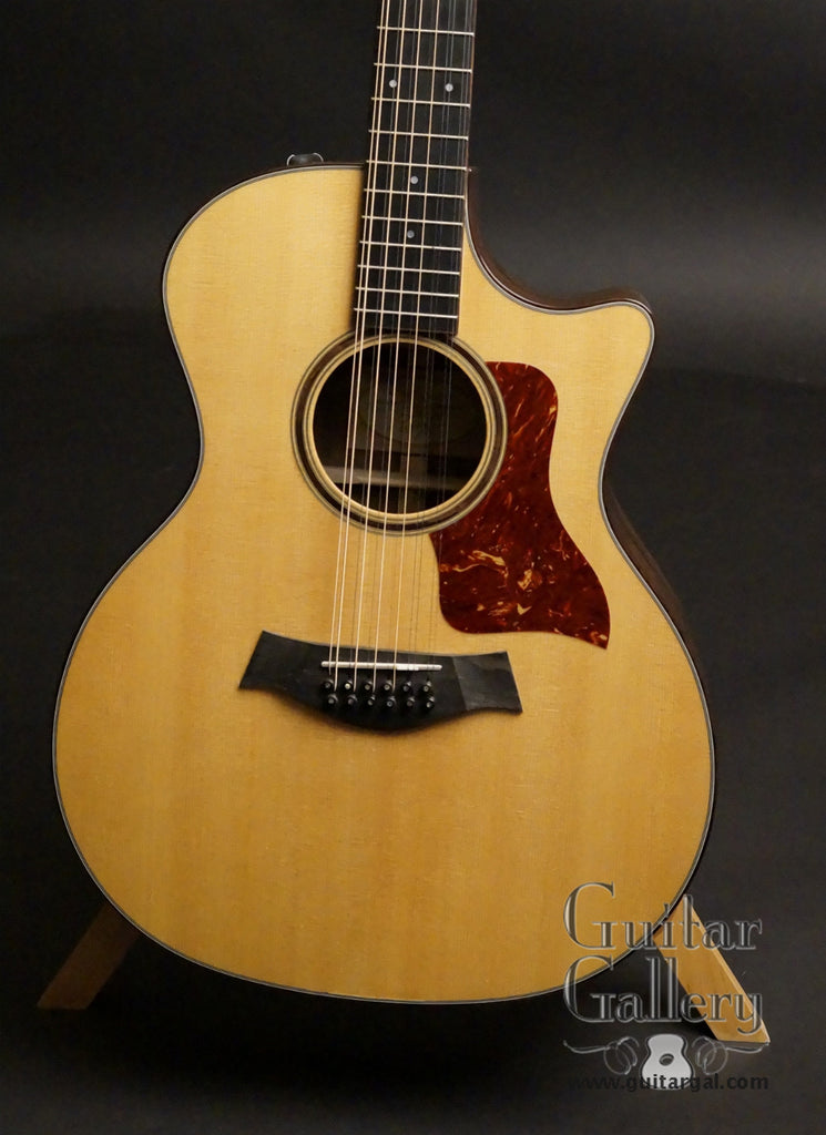 Taylor 2003 Fall Ltd Ed 12 string guitar