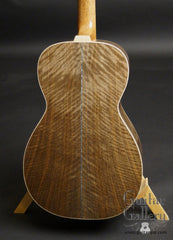 Froggy Bottom P12 Dlx Walnut Guitar back